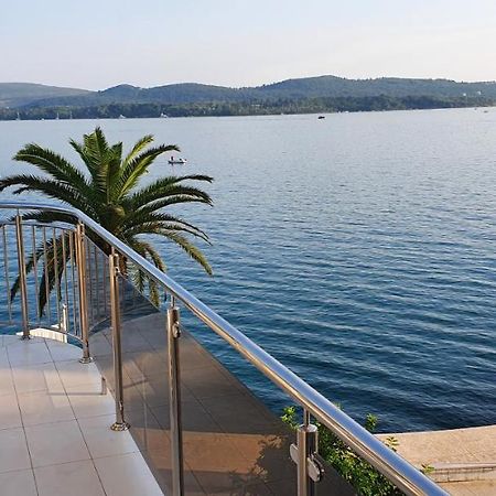 Apartmán Penthouse By The Sea Tivat Exteriér fotografie
