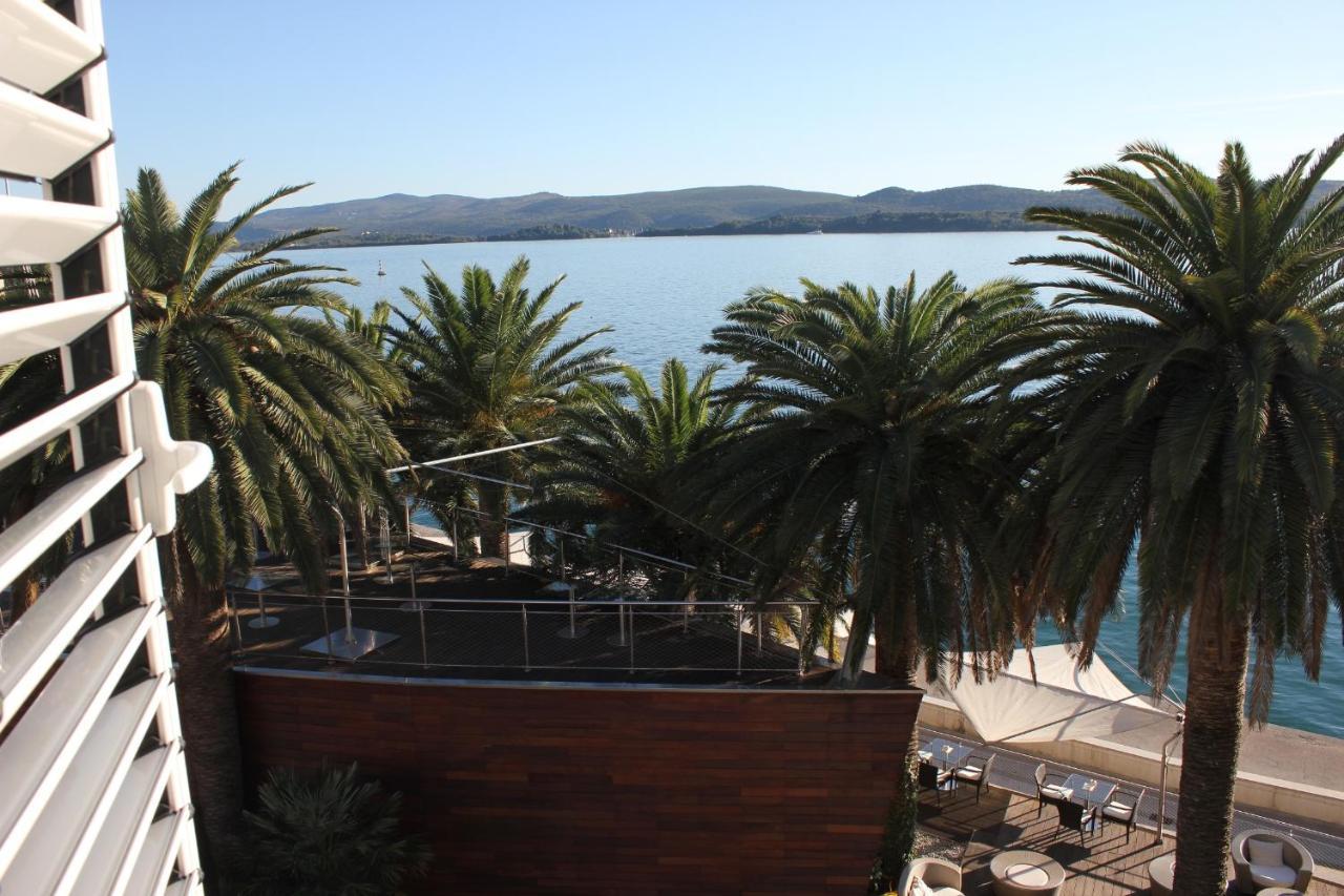 Apartmán Penthouse By The Sea Tivat Exteriér fotografie
